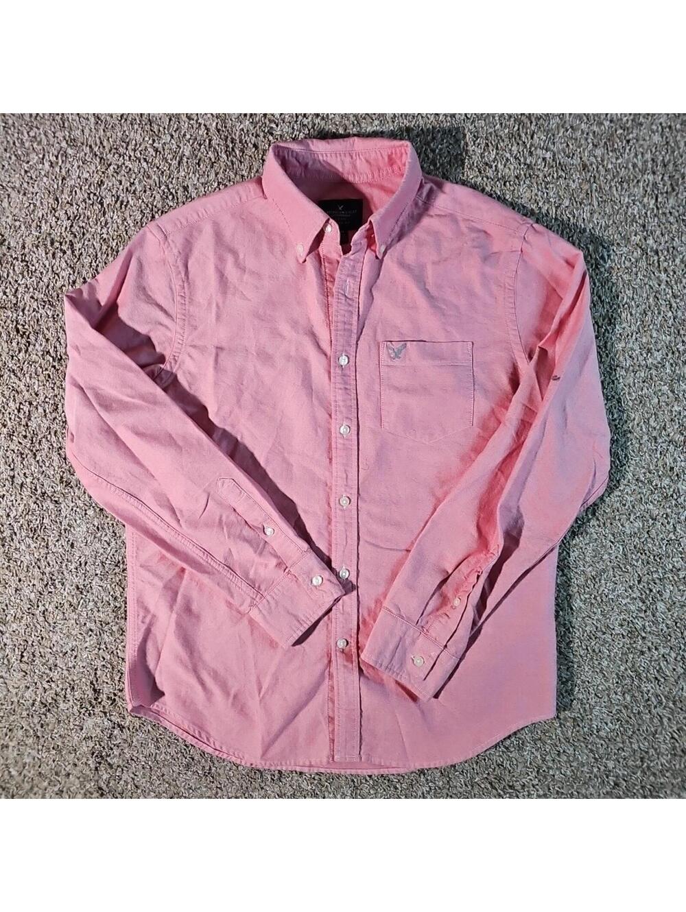 American Eagle Classic Fit M Pink Button Up Shirt